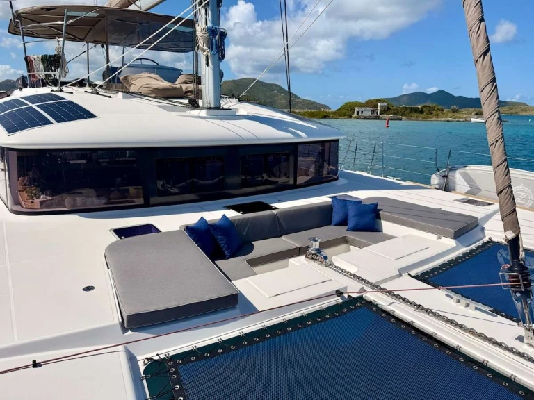 Luxury Yacht for rent British Virgin Islands (BVI) at the best price