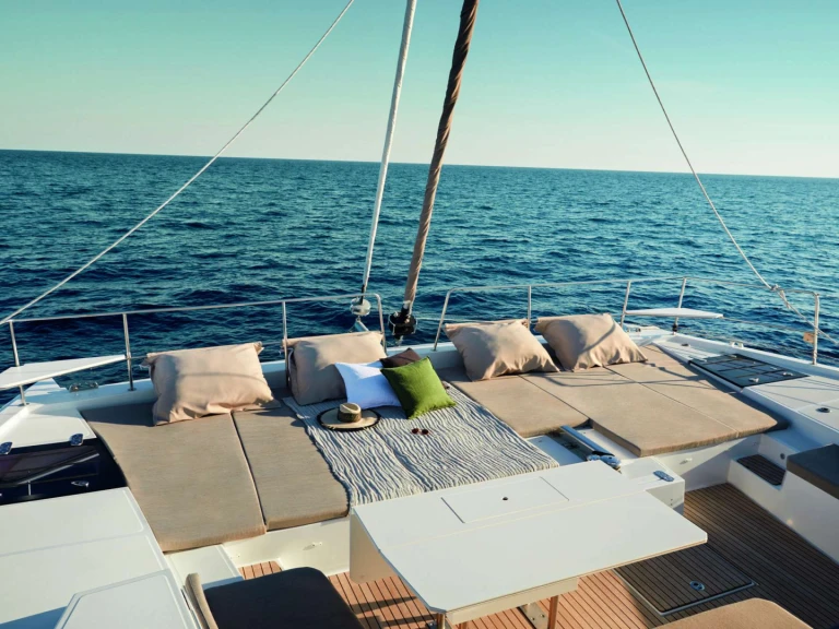 Yacht charter Exuma District cheap Motek