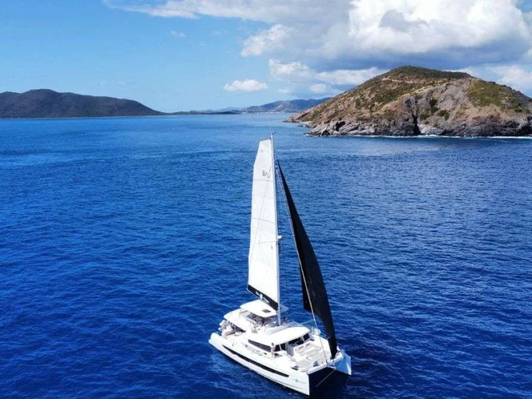 Luxury Yacht rental with or without captain Bali Glossy