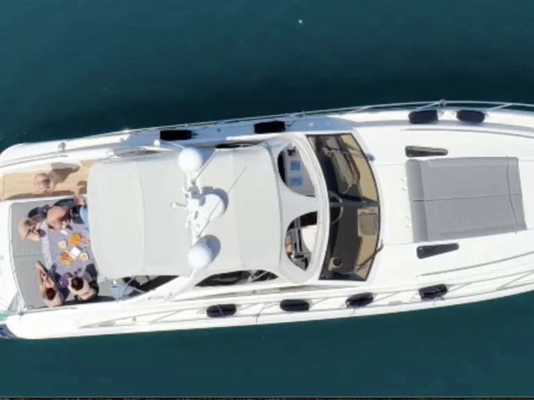 Princess Princess V55 in Naples on SamBoat
