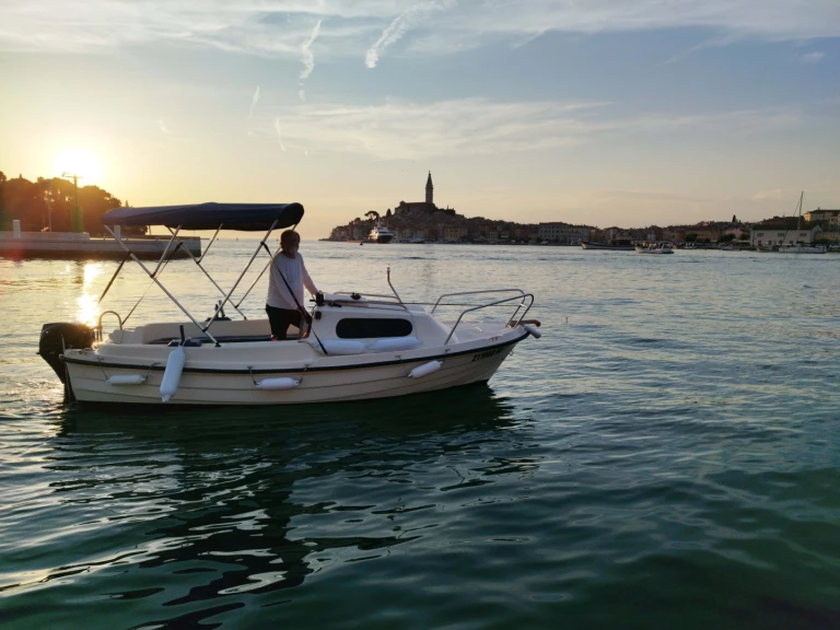 Motorboat rental with or without captain SPORT MARE Rovinj