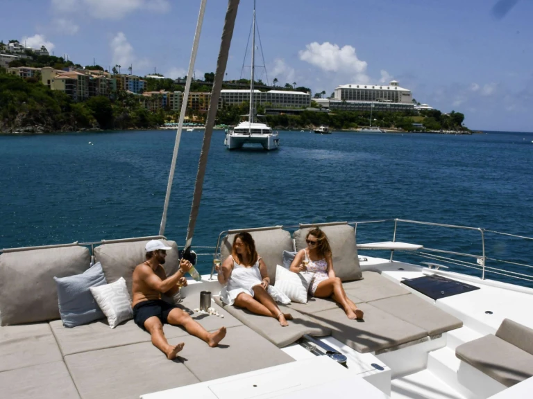Luxury Yacht rental in Saint Thomas Island - Bali Escapade