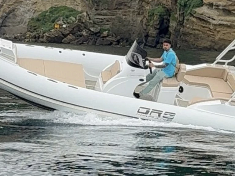 RIB rental in Naples - Oromarine Oromarine S-78