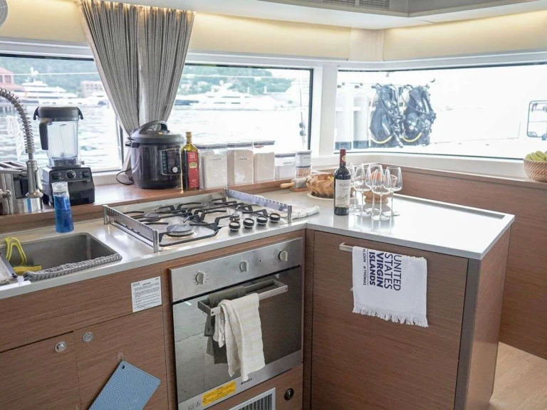 Yacht charter British Virgin Islands (BVI) cheap LIQUID ZEN