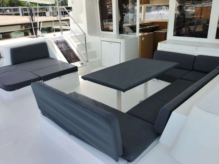 Luxury Yacht rental in Phuket (City) - Lagoon Eclipse