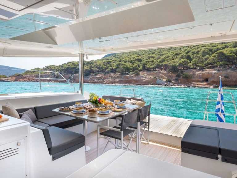 Rent a Lagoon QUEEN OF DIAMONDS  Athens