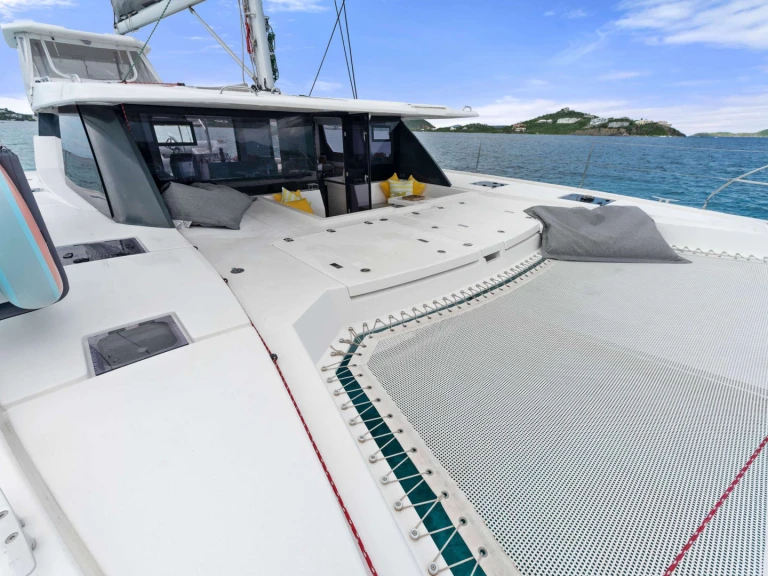 Boat rental Leopard SOGGY DOGGY in Saint Thomas Island on Samboat