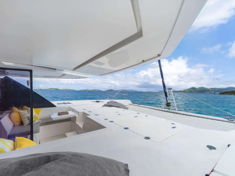Luxury Yacht rental with or without captain Leopard Saint Thomas Island