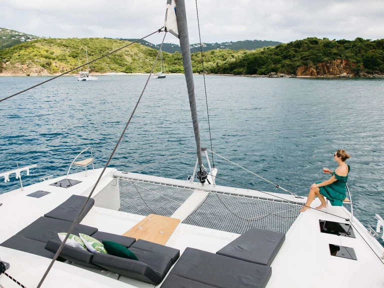 Boat rental Fountaine Pajot G3 in British Virgin Islands (BVI) on Samboat