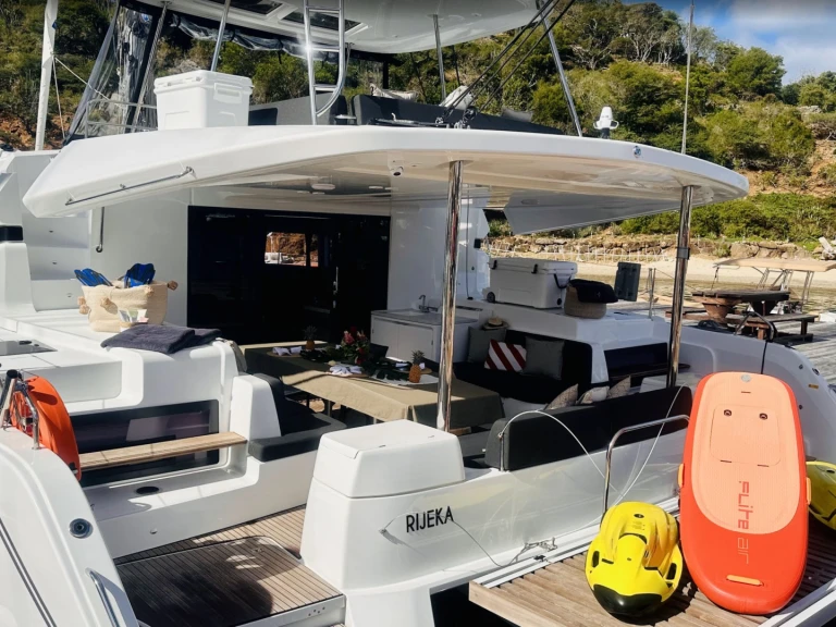 Yacht charter Kaštel Stari cheap ELDAMAR (SUMMER) 