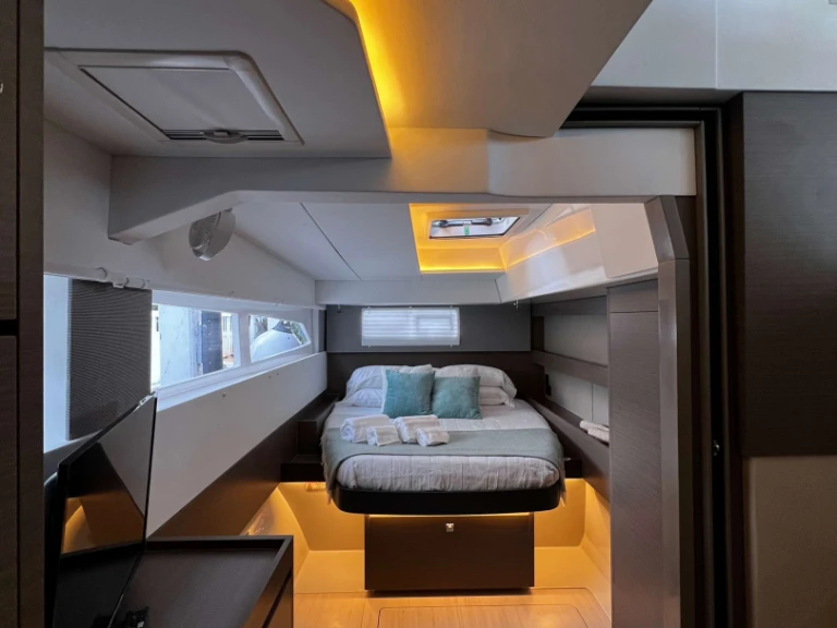 Leopard Andiamo Tutti charter bareboat or captained in  Caribbean