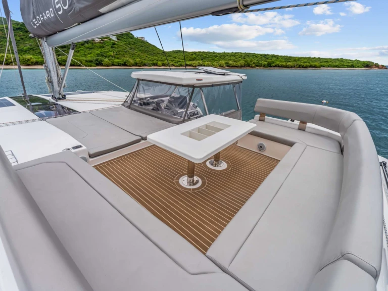 Leopard SOMMER charter bareboat or captained in  Saint Thomas Island