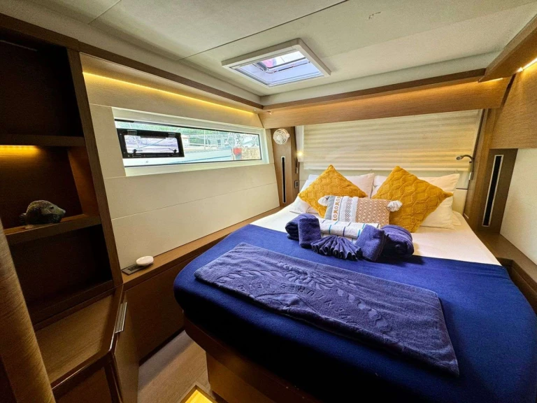 Luxury Yacht rental in Tortola - Lagoon THE ADVENTURE