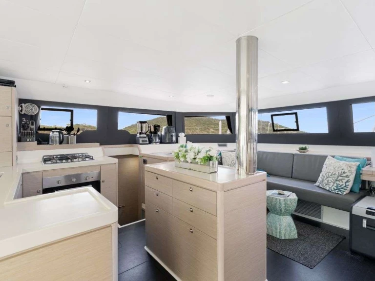 Luxury Yacht rental with or without captain Dufour British Virgin Islands (BVI)