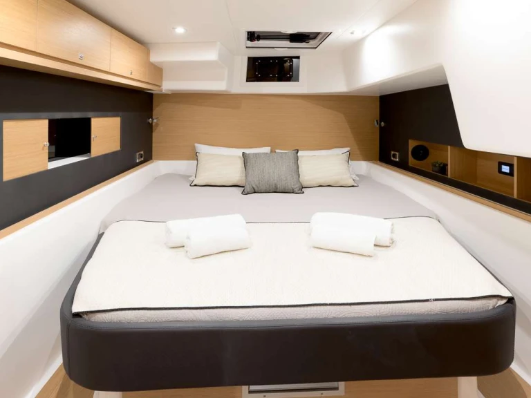 Rent a Dufour Blue Horizon Préveza