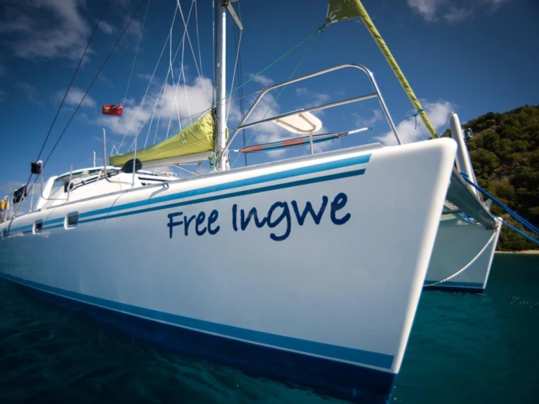 Bareboat Rental Luxury Yacht Robertson and Caine with a boat licence