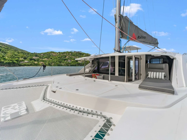 Leopard BLACKFISK in Saint Thomas Island on SamBoat