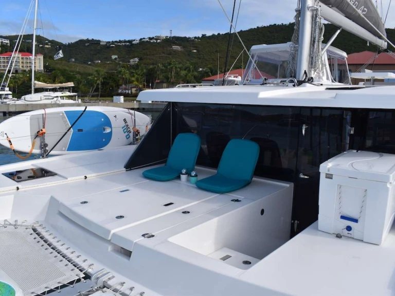 Yacht charter Saint Thomas Island cheap BELIEVEN