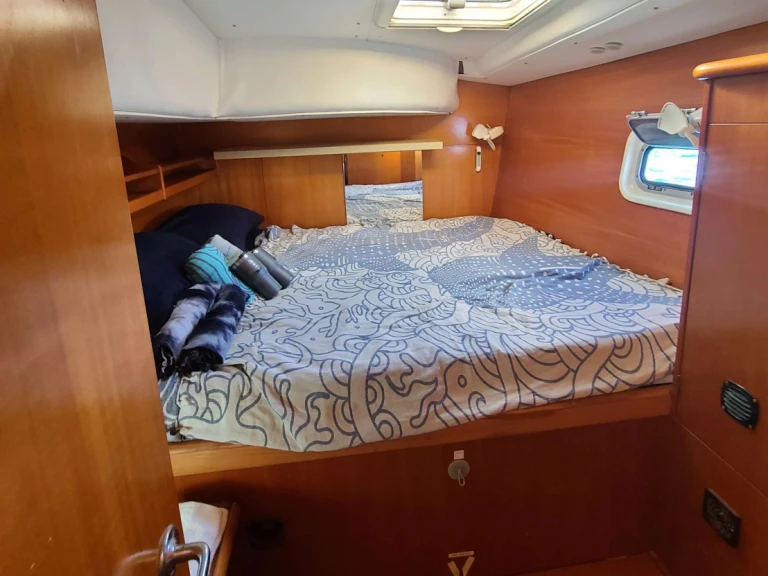 Luxury Yacht rental in Tortola - Lagoon MIMBAW