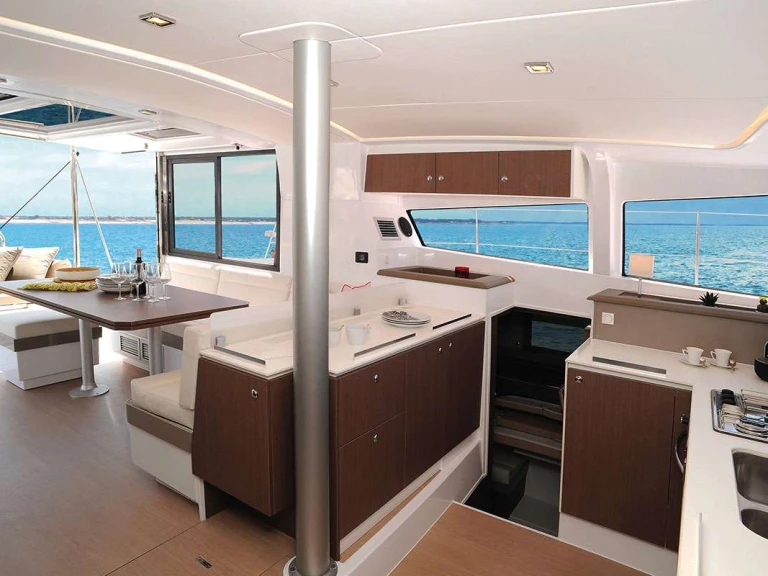 Luxury Yacht rental with or without captain Bali Procida