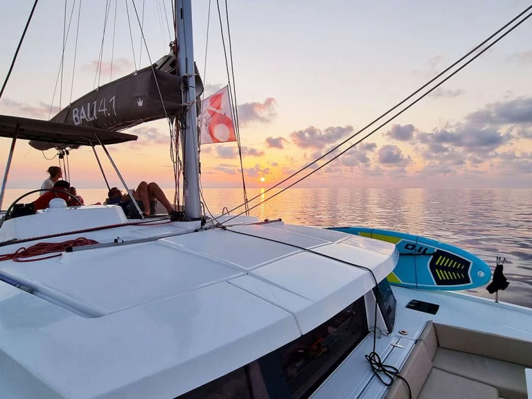 Bareboat Rental Luxury Yacht Bali with a boat licence
