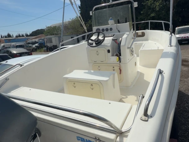 Boat rental Arkos Open 587 in Fos-sur-Mer on Samboat