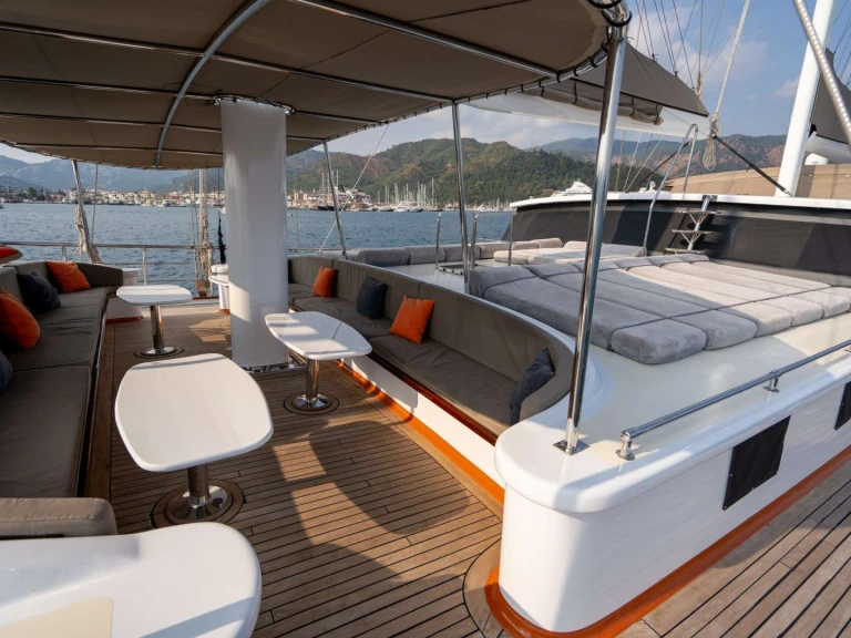 Luxury Yacht rental with or without captain BODRUM SHIPYARDS Turkey