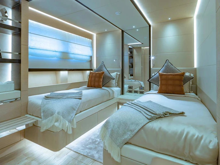  Motoryacht Song of Songs charter bareboat or captained in  Ao Po