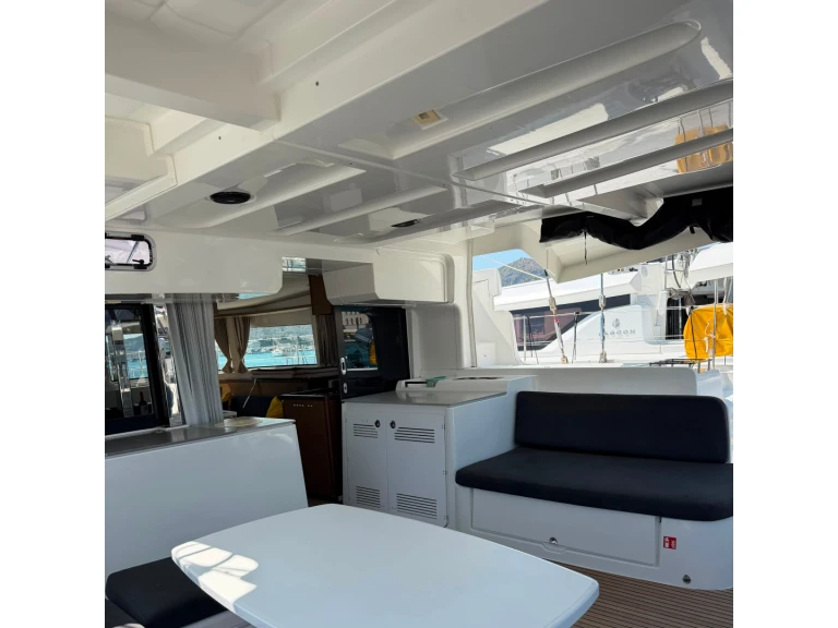Yacht charter Trogir cheap Lagoon 46