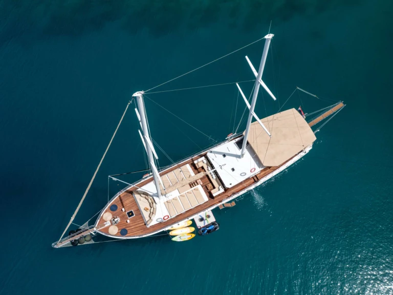 Luxury Yacht rental with or without captain Custom Croatia