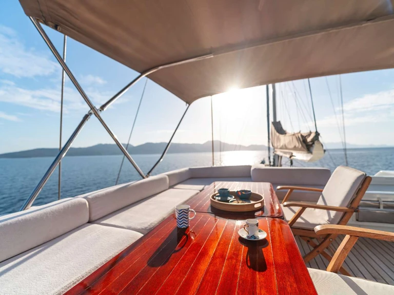 Luxury Yacht for rent Göcek at the best price
