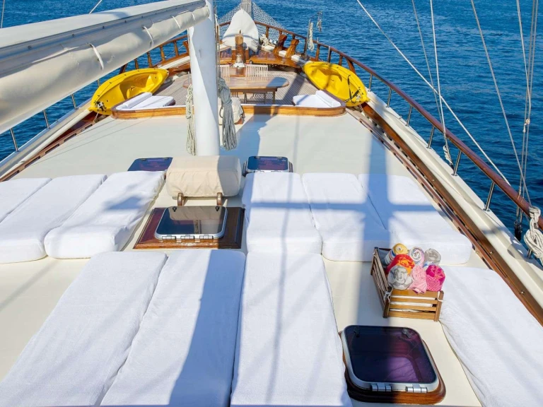 Luxury Yacht for rent Bodrum at the best price