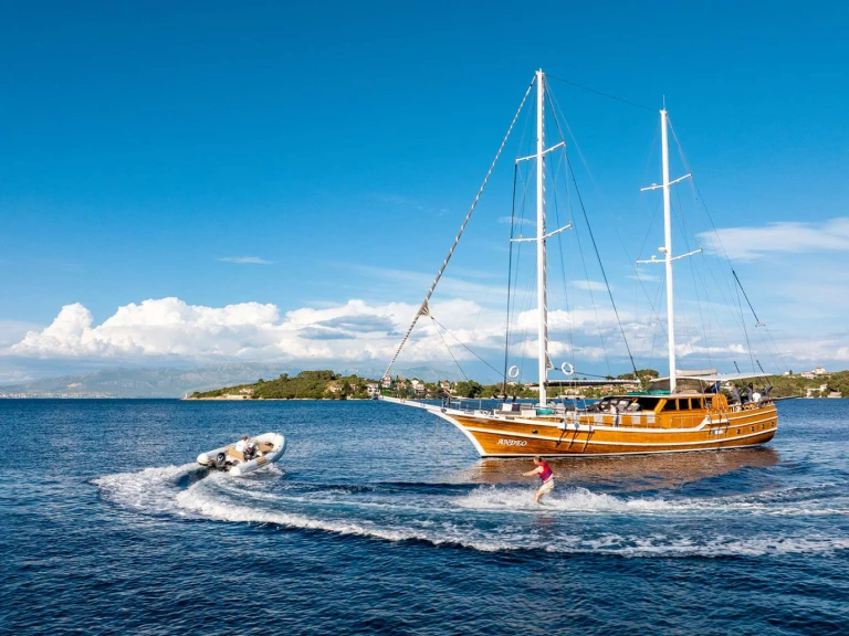 Custom Anđeo in Croatia on SamBoat