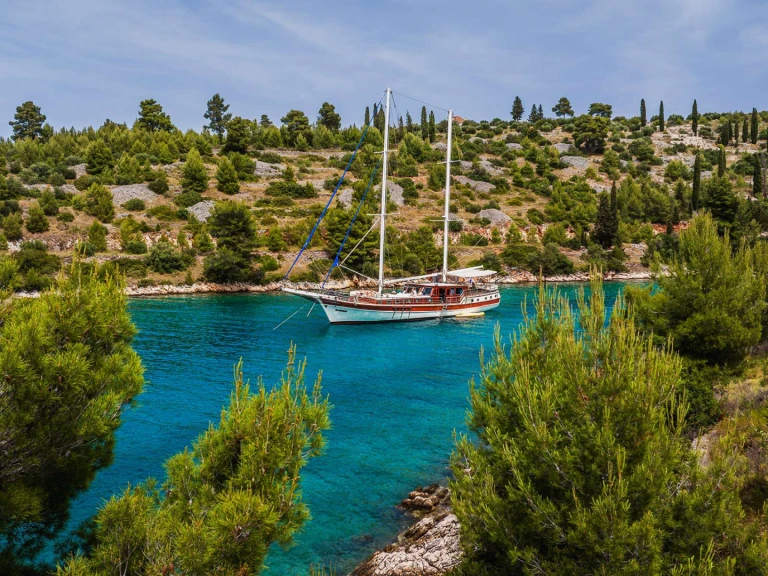 Luxury Yacht rental in Split - Custom Andi Star