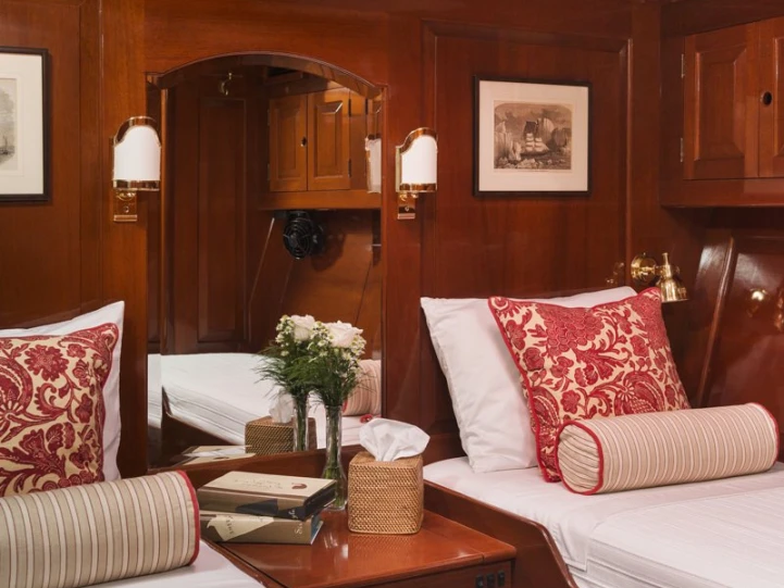 Rent a Hinckley NORTHERN STAR Sag Harbor