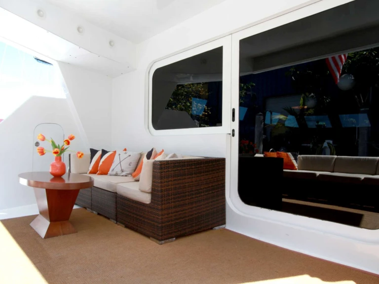 Yacht charter Key West cheap ARGO NAVIS