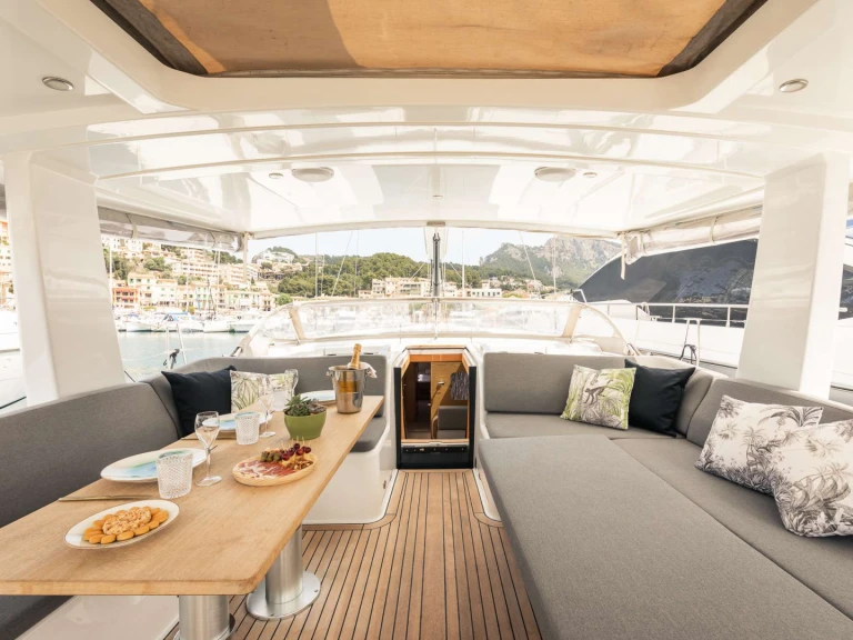 Hanse Agarimo Six in Sóller on SamBoat
