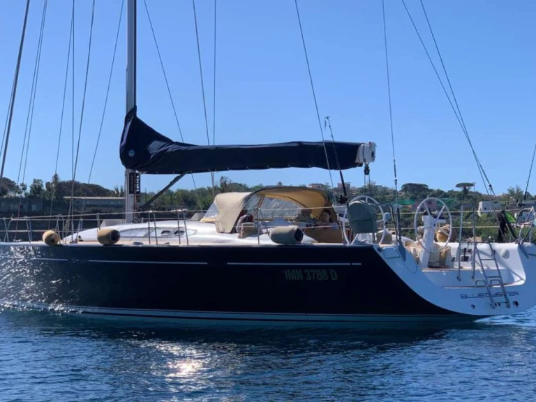 Luxury Yacht rental with or without captain Dehler Ischia