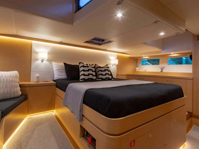 Boat rental Hylas Vanishing Point in New England on Samboat