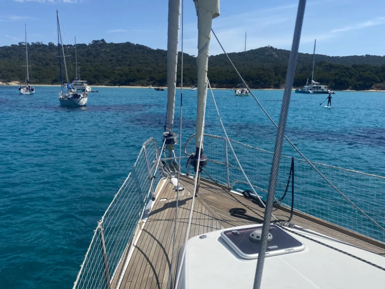 Bareboat Rental Sailboat Bénéteau with a boat licence