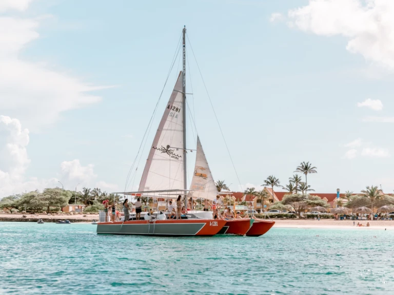 Yacht charter Aruba cheap custom