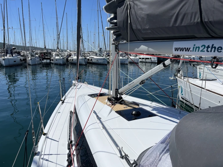 Yacht charter Punat cheap Dehler 38 SQ