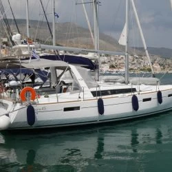 Sailboat rental with or without captain Bénéteau Lefkáda
