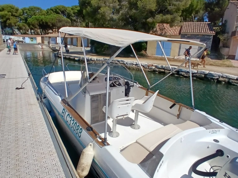 Yacht charter Bormes-les-Mimosas cheap Cap ferret 650