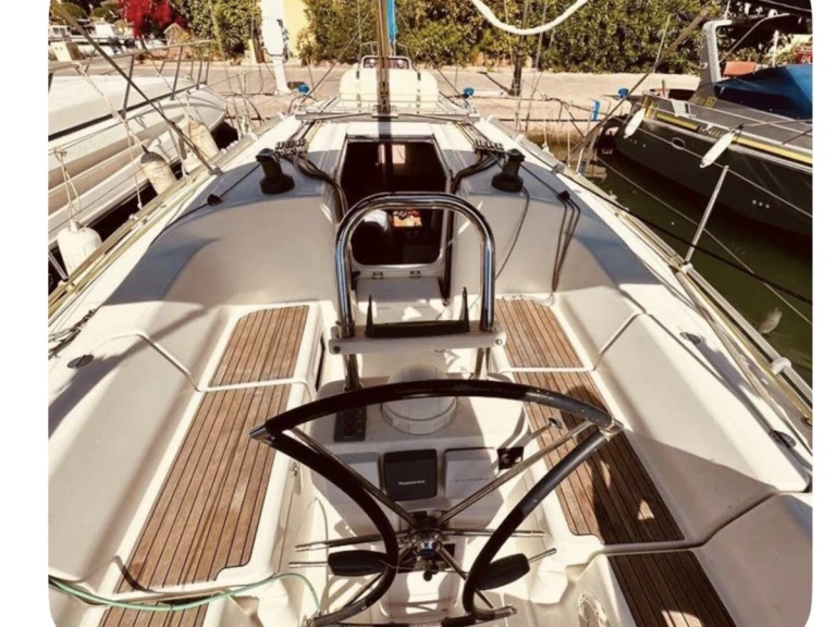 Boat rental Bavaria Bavaria 38 Cruiser in Sant Antoni de Portmany on Samboat