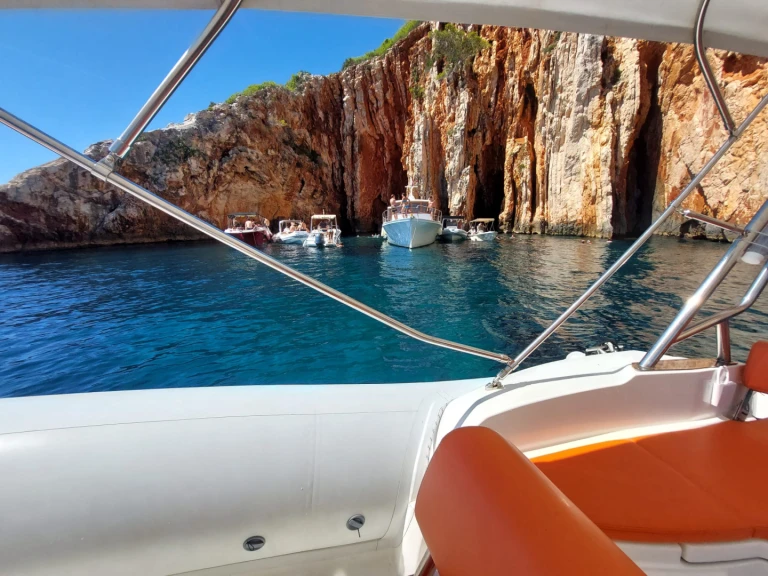 RIB rental with or without captain Marlin Boat Hvar