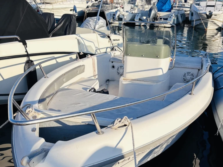 Sessa Marine Key Largo 16 charter bareboat or captained in  Cannes