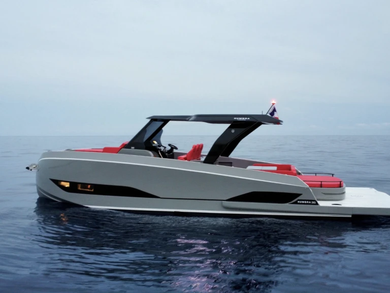 Bareboat Rental Motorboat Kummbra  with a boat licence