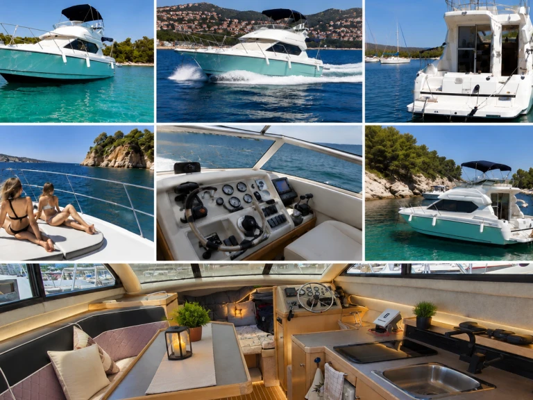 Motorboat rental in Mandelieu-la-Napoule - Bayliner Bayliner 2858 Fly