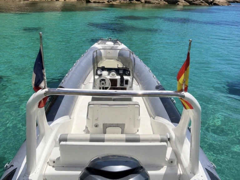 Yacht charter Empuriabrava cheap Sacs S 750